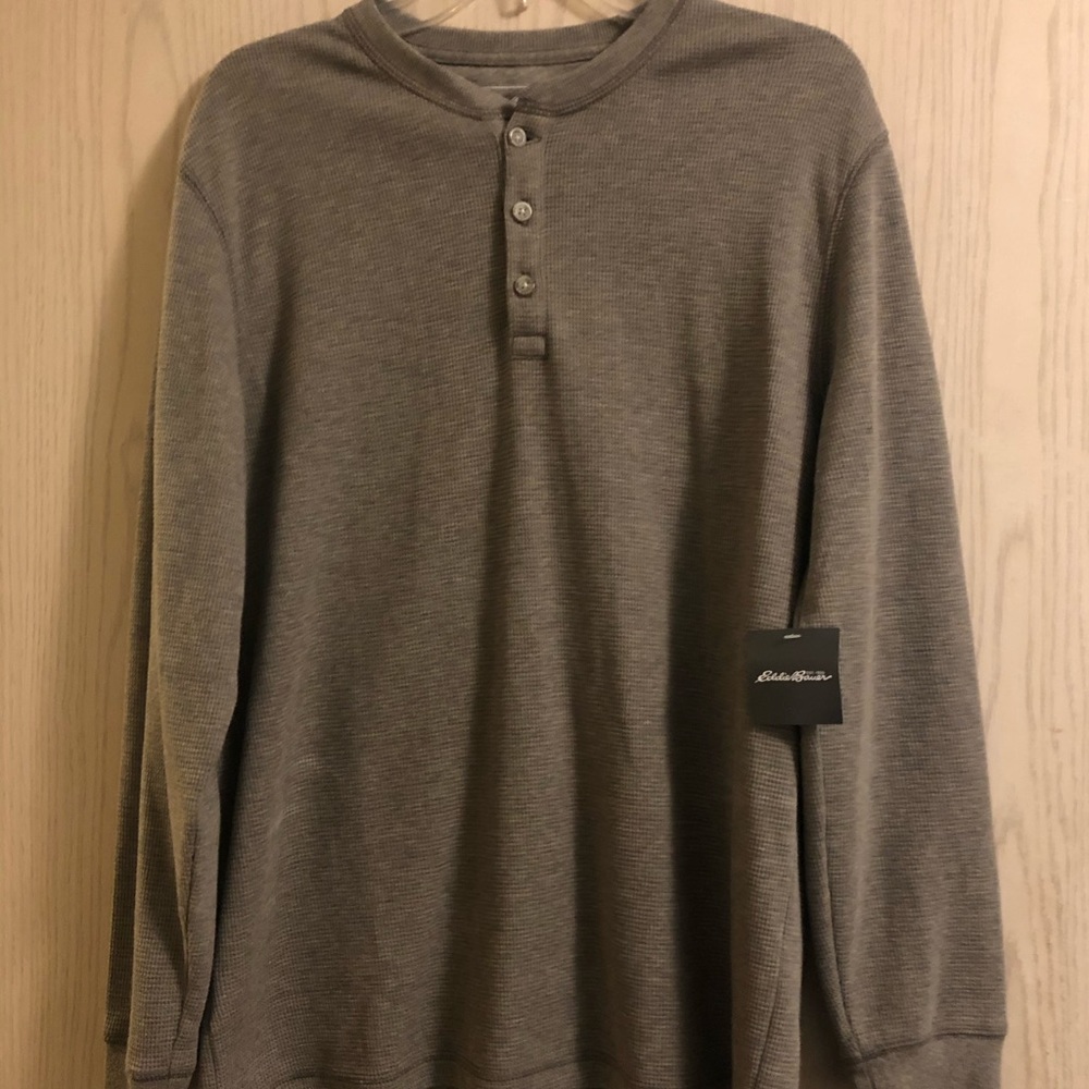 Eddie Bauer men’s thermal Henley